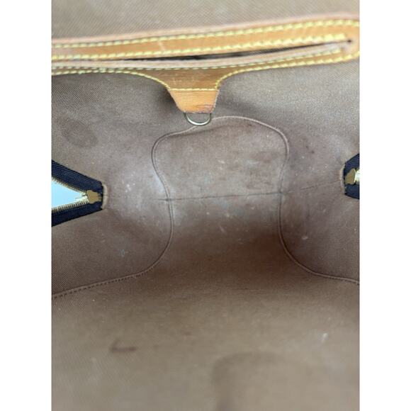 Louis Vuitton Monogram Ellipse Women's Backpack - Picture 14 of 16